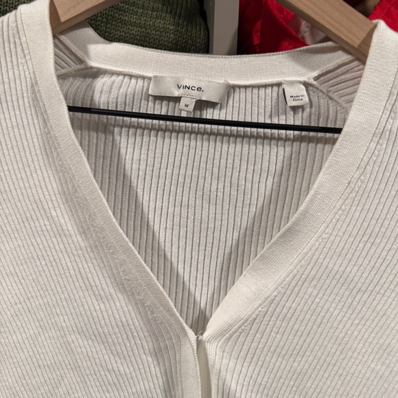 Vince White Ribbed Button-Up Top - Picture 2 of 3